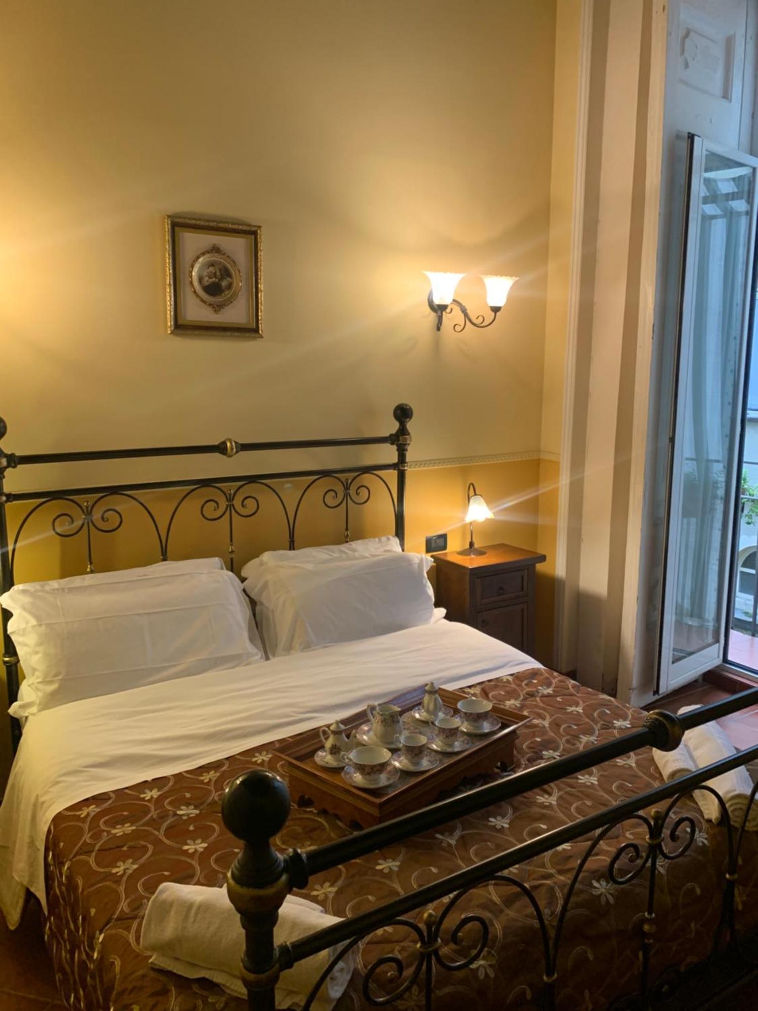 Hotel Pignatelli Napoli Экстерьер фото