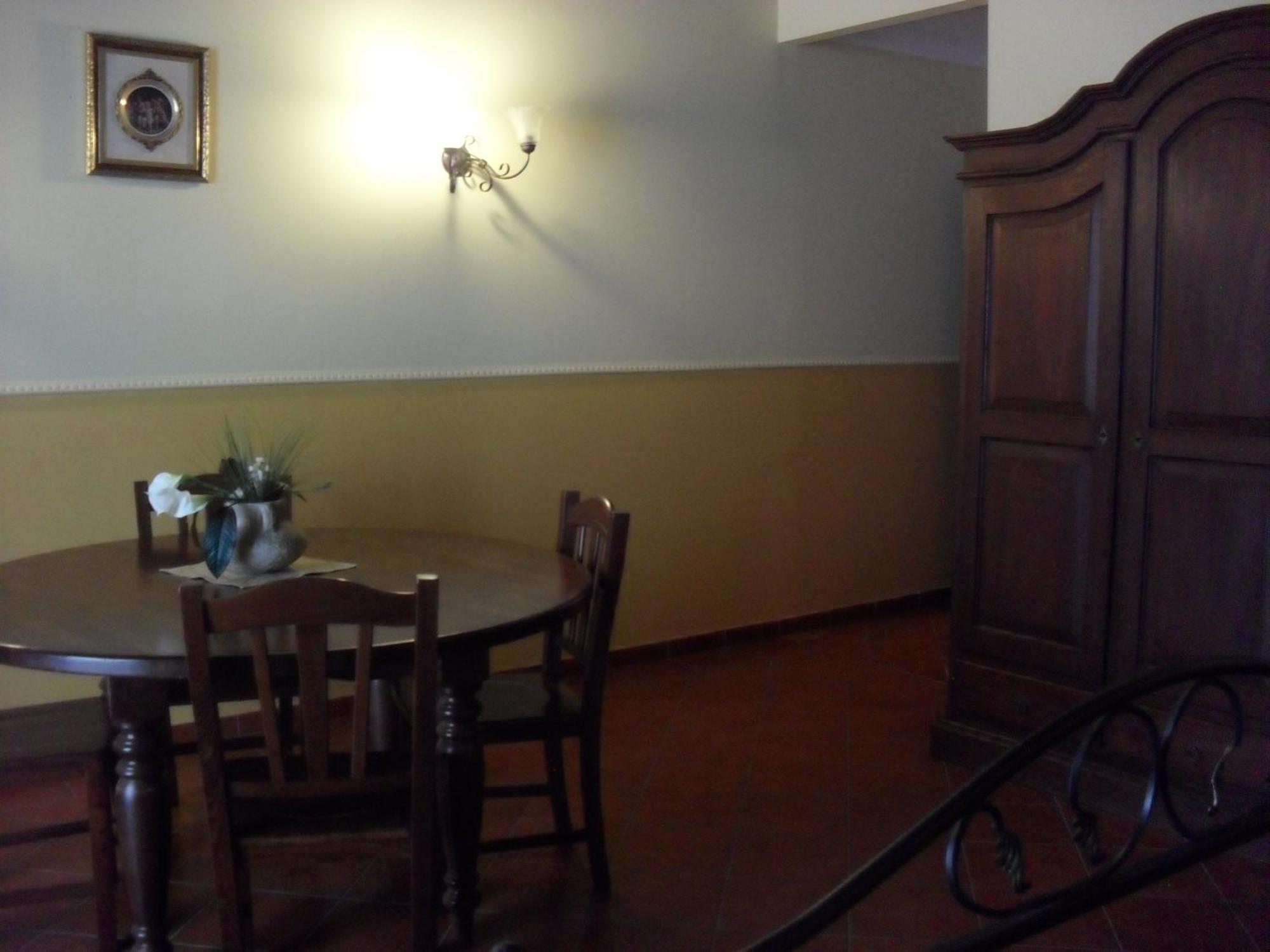 Hotel Pignatelli Napoli Экстерьер фото