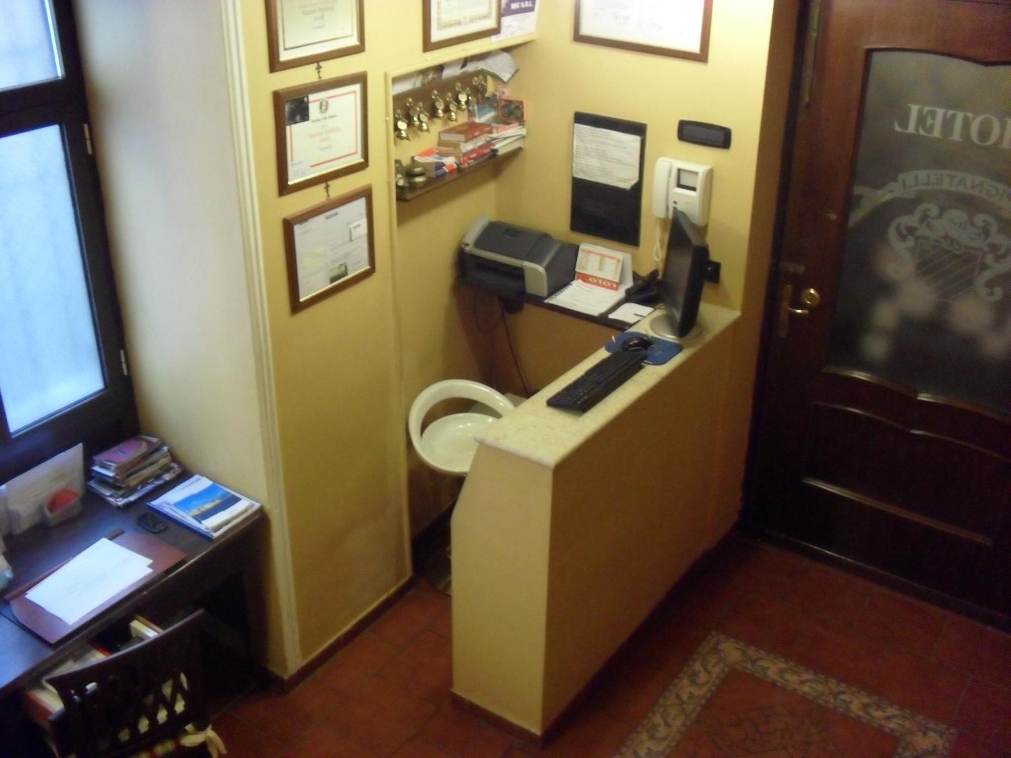Hotel Pignatelli Napoli Экстерьер фото