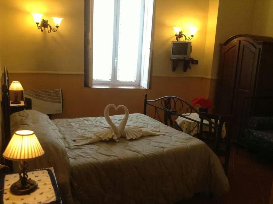 Hotel Pignatelli Napoli Экстерьер фото