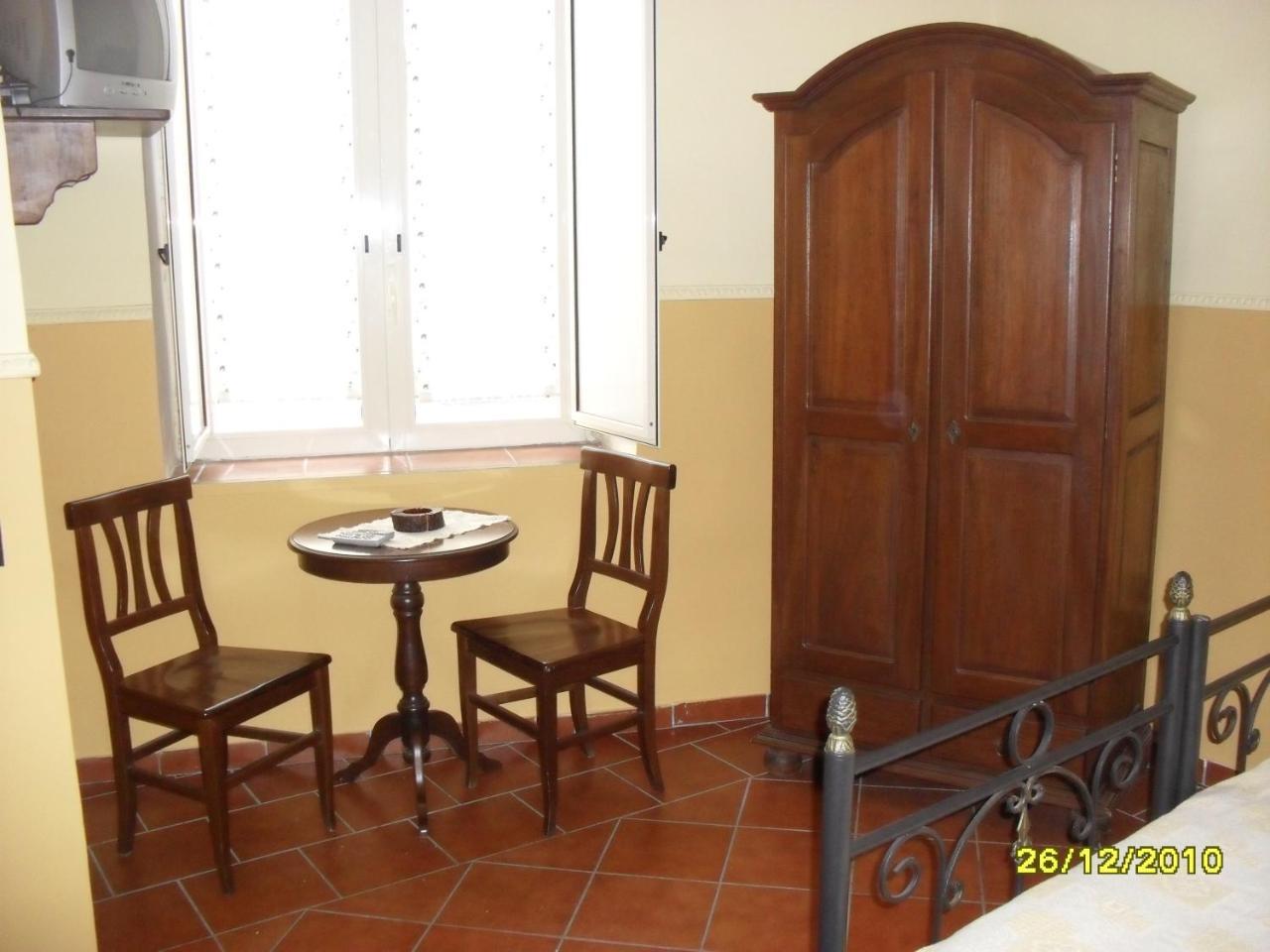 Hotel Pignatelli Napoli Экстерьер фото